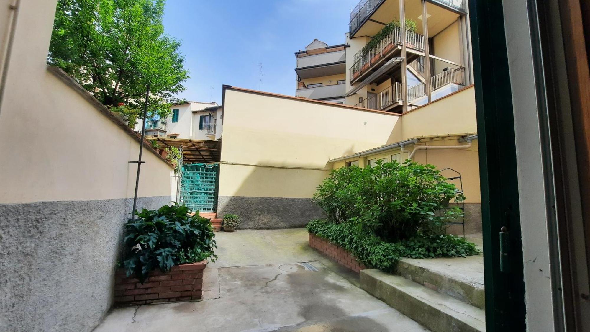 Apartamento Garden House : A Un Paso Dal Centro Storico